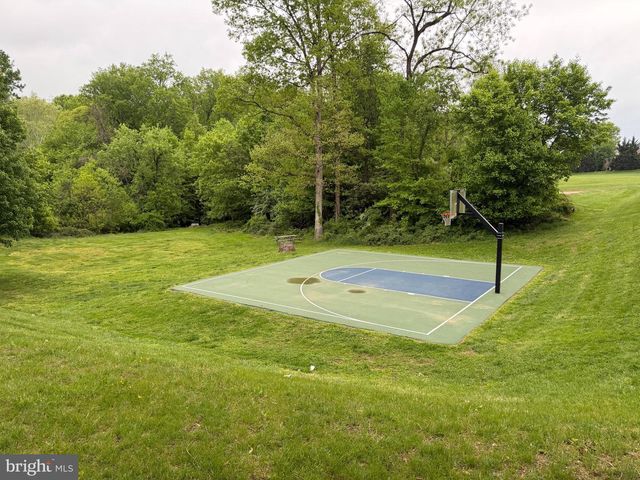 2303 MCCORMICK RD, Rockville, MD 20850