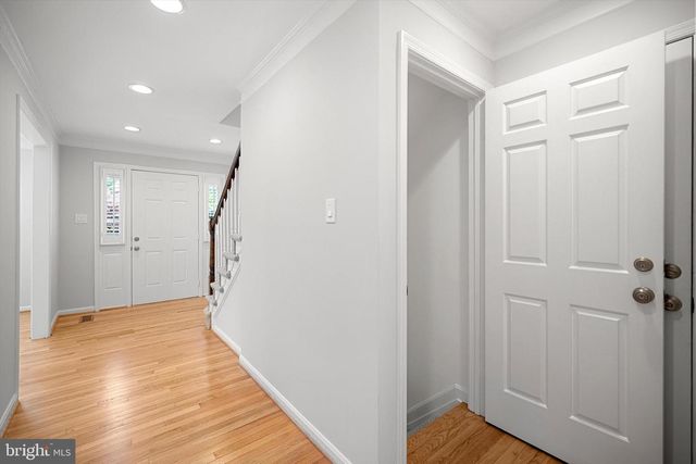 2303 MCCORMICK RD, Rockville, MD 20850