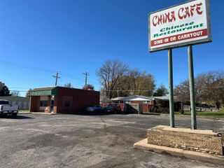 125 W Anita, Haysville, KS 67060