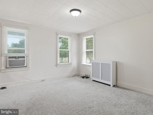 1043 SPRUCE ST, Hagerstown, MD 21740