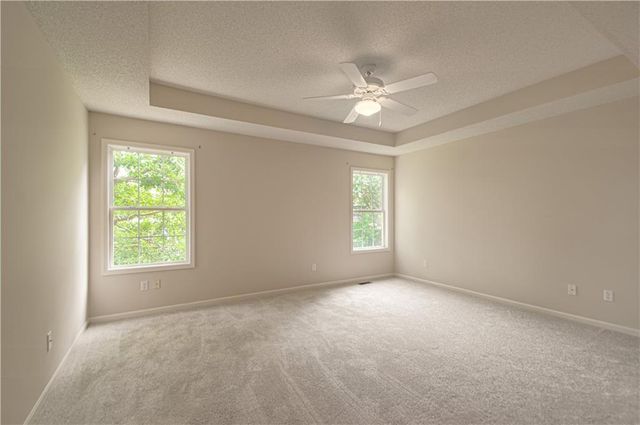 520 E Parma Way Street, Gardner, KS 66030