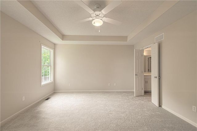 520 E Parma Way Street, Gardner, KS 66030
