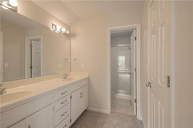 520 E Parma Way Street, Gardner, KS 66030