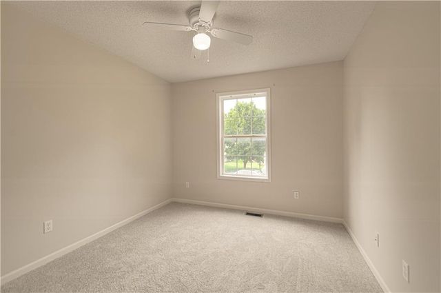 520 E Parma Way Street, Gardner, KS 66030