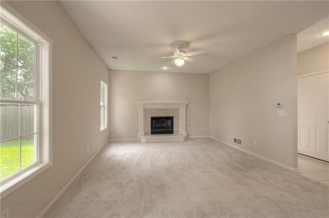 520 E Parma Way Street, Gardner, KS 66030