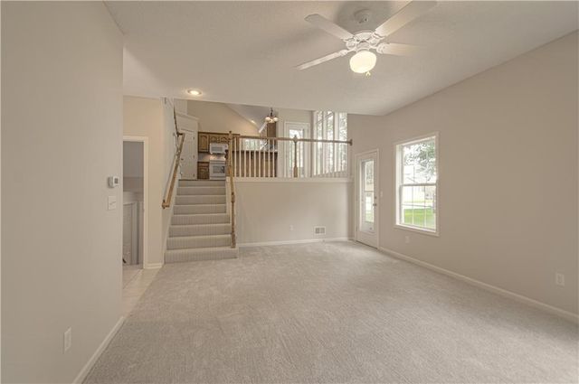 520 E Parma Way Street, Gardner, KS 66030