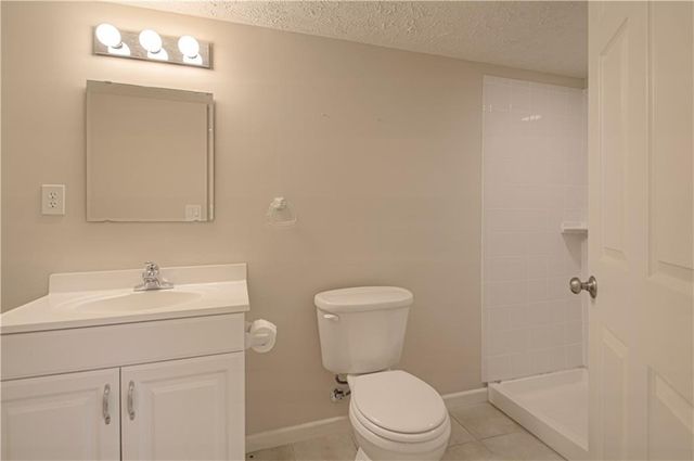 520 E Parma Way Street, Gardner, KS 66030