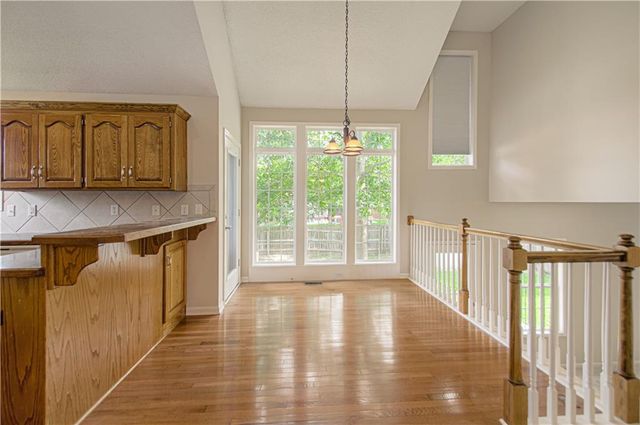 520 E Parma Way Street, Gardner, KS 66030