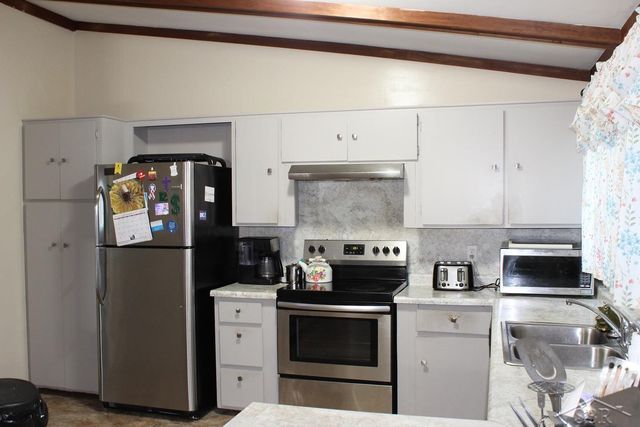 3534 Williamson Road, Bridgeport Twp, MI 48601