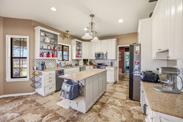 6363 E Fm 1188, Bluff Dale, TX 76433