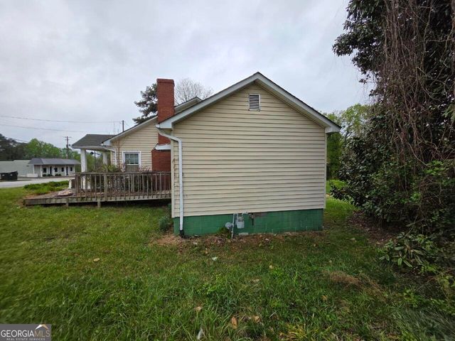 771 E Currahee Street, Toccoa, GA 30577