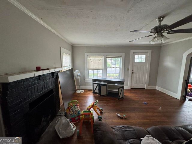 771 E Currahee Street, Toccoa, GA 30577