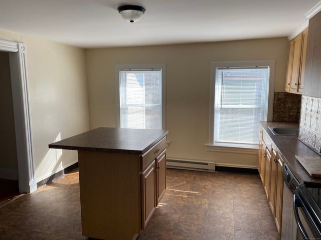 58 Georgiana Street, New London, CT 06320