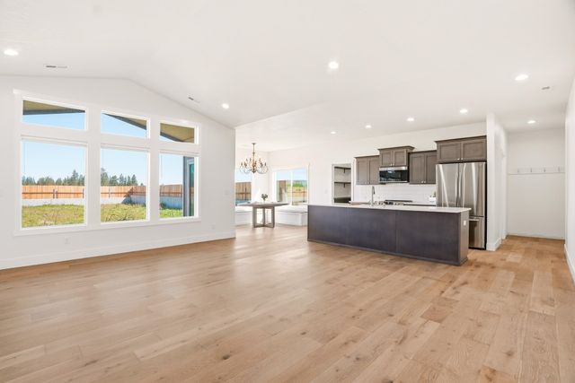16612 W ROLLING HILLS ESTATES Ln, Cheney, WA 99004
