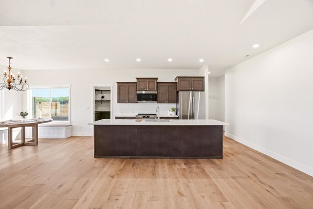 16612 W ROLLING HILLS ESTATES Ln, Cheney, WA 99004