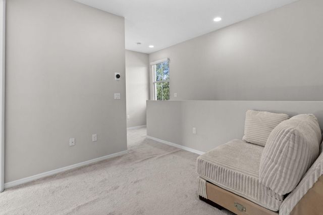 5319 Falcon Trail, Davie, FL 33314
