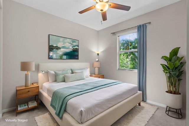 5319 Falcon Trail, Davie, FL 33314