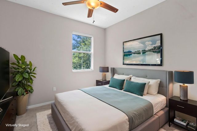 5319 Falcon Trail, Davie, FL 33314