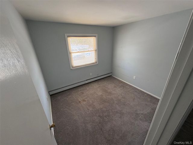 16 Linden Street, Coram, NY 11727