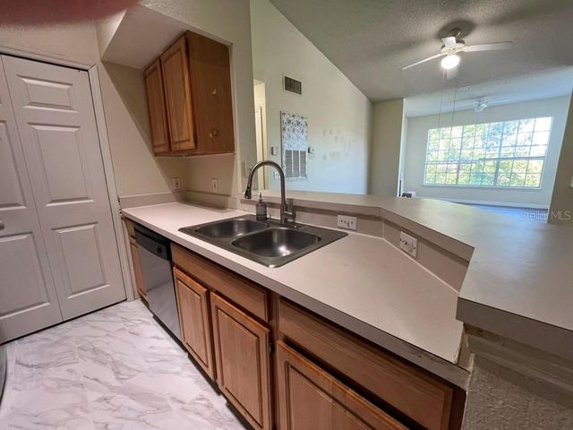 13025 MULBERRY PARK DRIVE 332, Orlando, FL 32821