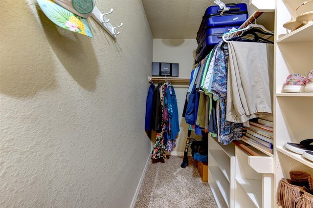 1052 Redfish Street, Bayou Vista, TX 77563