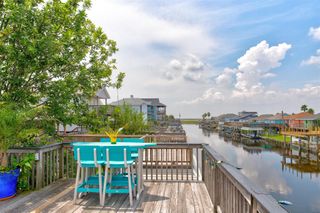 1052 Redfish Street, Bayou Vista, TX 77563
