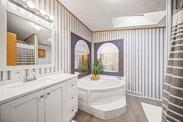 406 21st Street, Jackson, MI 49203