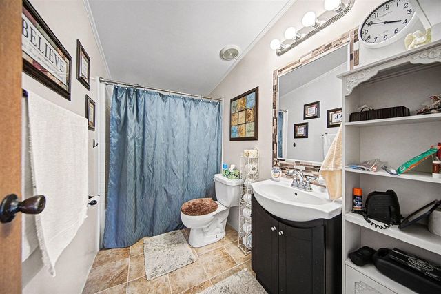 406 21st Street, Jackson, MI 49203