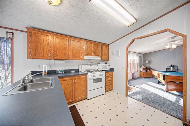 406 21st Street, Jackson, MI 49203