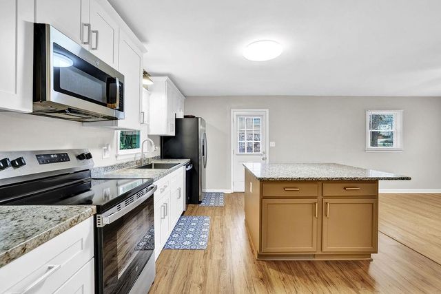 3091 Clifton SE Road, Smyrna, GA 30080