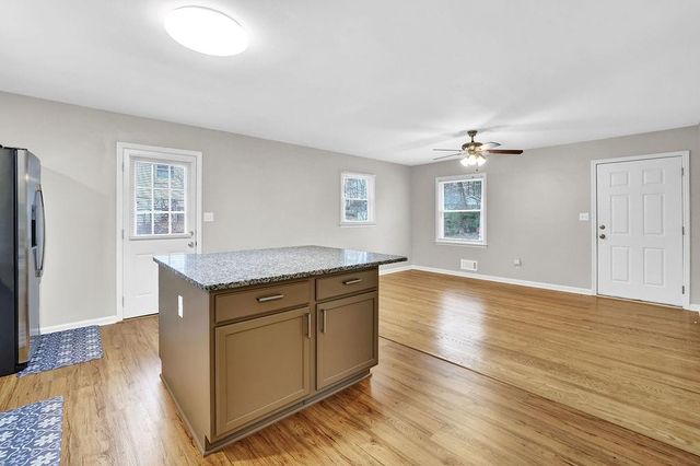 3091 Clifton SE Road, Smyrna, GA 30080