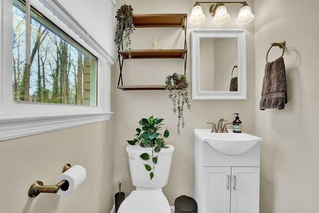 3091 Clifton SE Road, Smyrna, GA 30080