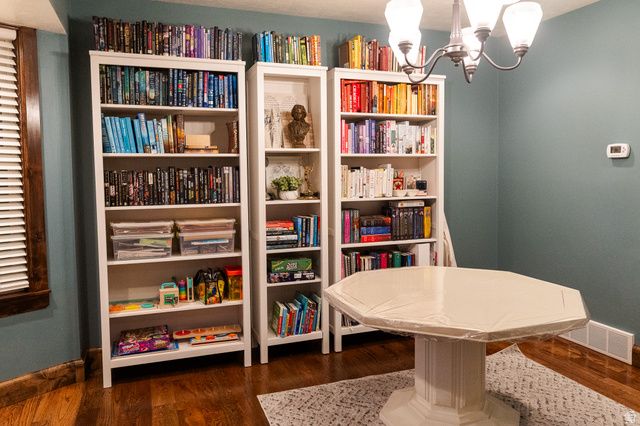 6061 S DEE PARK DR, Taylorsville, UT 84129