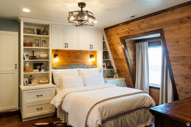 6061 S DEE PARK DR, Taylorsville, UT 84129