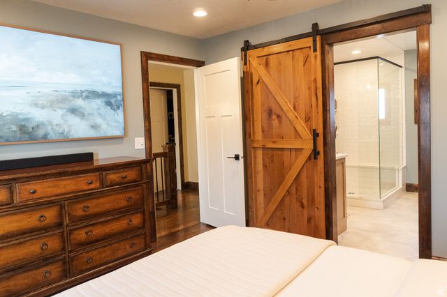 6061 S DEE PARK DR, Taylorsville, UT 84129