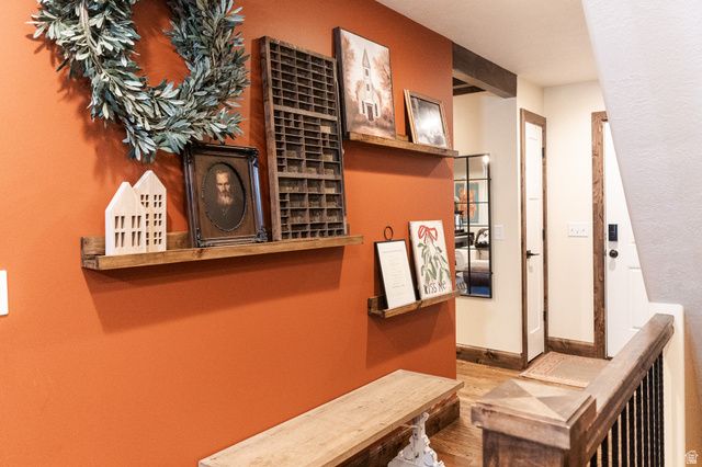 6061 S DEE PARK DR, Taylorsville, UT 84129