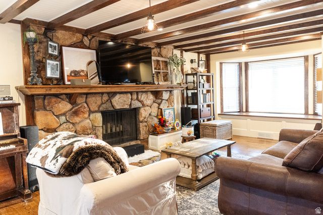 6061 S DEE PARK DR, Taylorsville, UT 84129