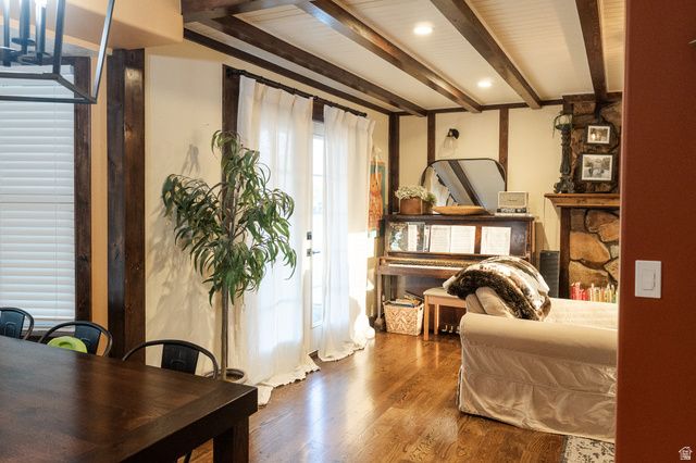 6061 S DEE PARK DR, Taylorsville, UT 84129