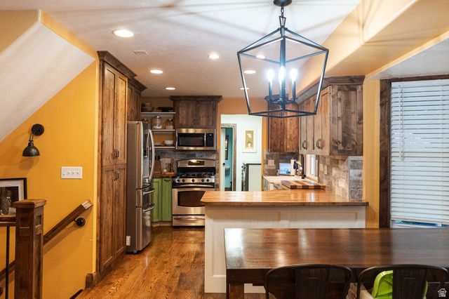 6061 S DEE PARK DR, Taylorsville, UT 84129