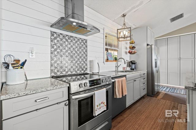 9100 Shell Belt Road, Coden, AL 36523