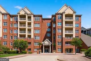 211 Colonial Homes Drive NW 2203, Atlanta, GA 30309