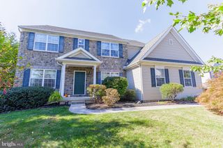 1675 HAMPDEN DR, York, PA 17408