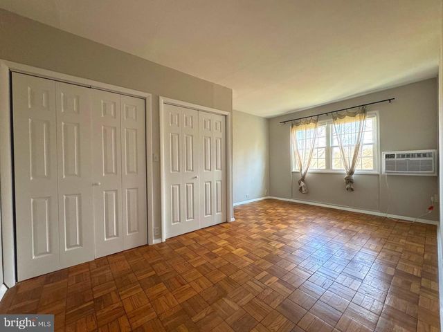 1726 PRESTON RD, Alexandria, VA 22302