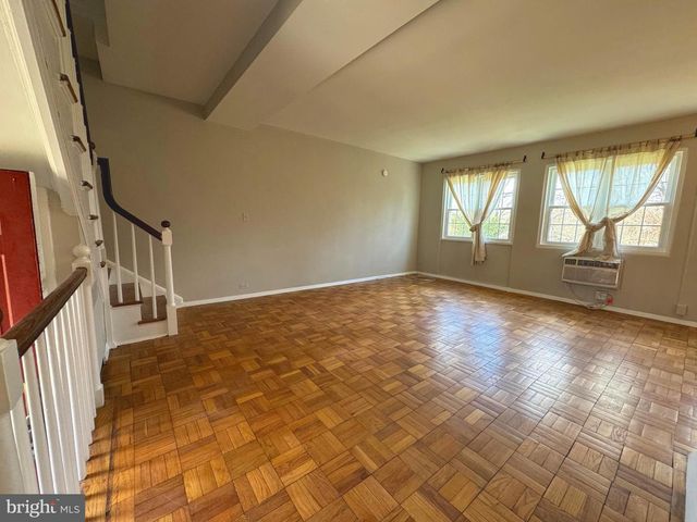 1726 PRESTON RD, Alexandria, VA 22302