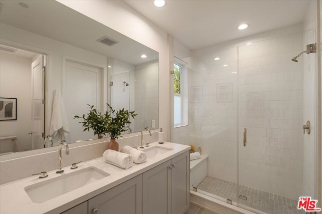 1741 S Marvin Avenue, Los Angeles, CA 90019