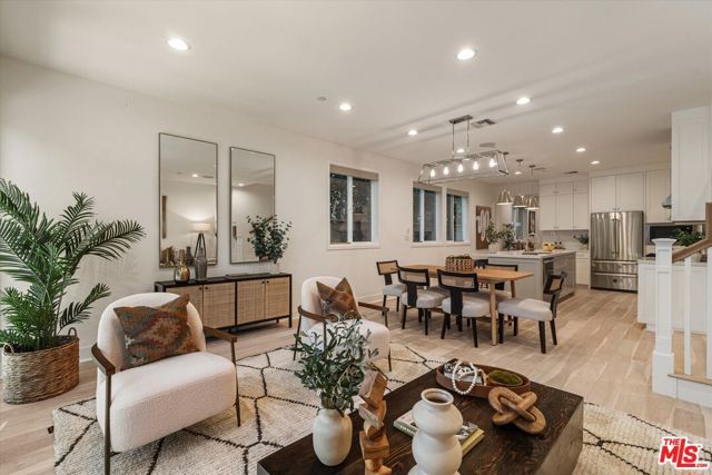 1741 S Marvin Avenue, Los Angeles, CA 90019