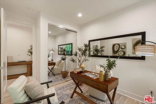 1741 S Marvin Avenue, Los Angeles, CA 90019