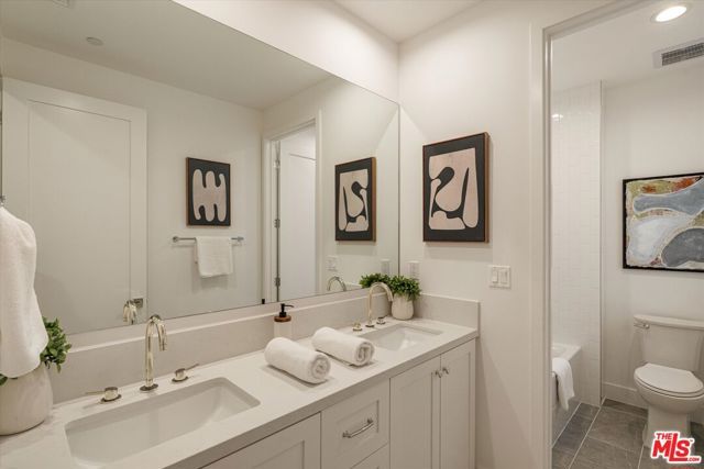 1741 S Marvin Avenue, Los Angeles, CA 90019