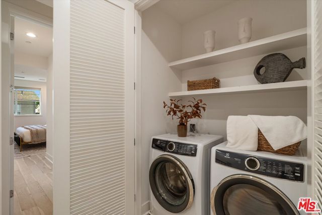 1741 S Marvin Avenue, Los Angeles, CA 90019