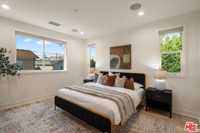 1741 S Marvin Avenue, Los Angeles, CA 90019